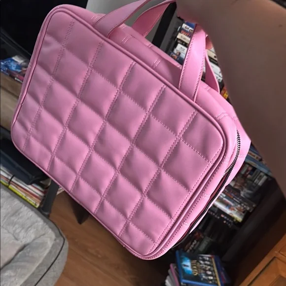 Steve Madden Pink Quilted Cosmetic Bag with Handle - Picture 3 of 4